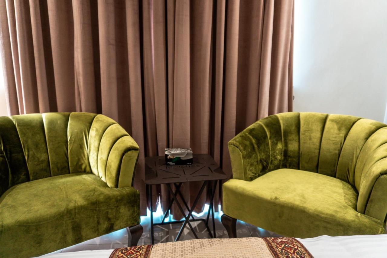Trivelles Executive Suites Ισλαμαμπάντ Εξωτερικό φωτογραφία
