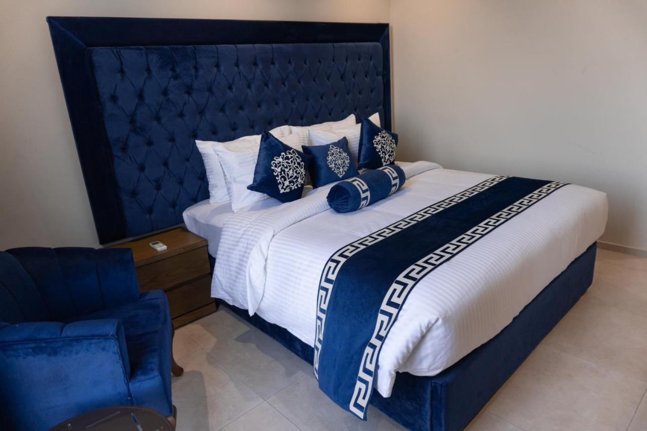 Trivelles Executive Suites Ισλαμαμπάντ Εξωτερικό φωτογραφία