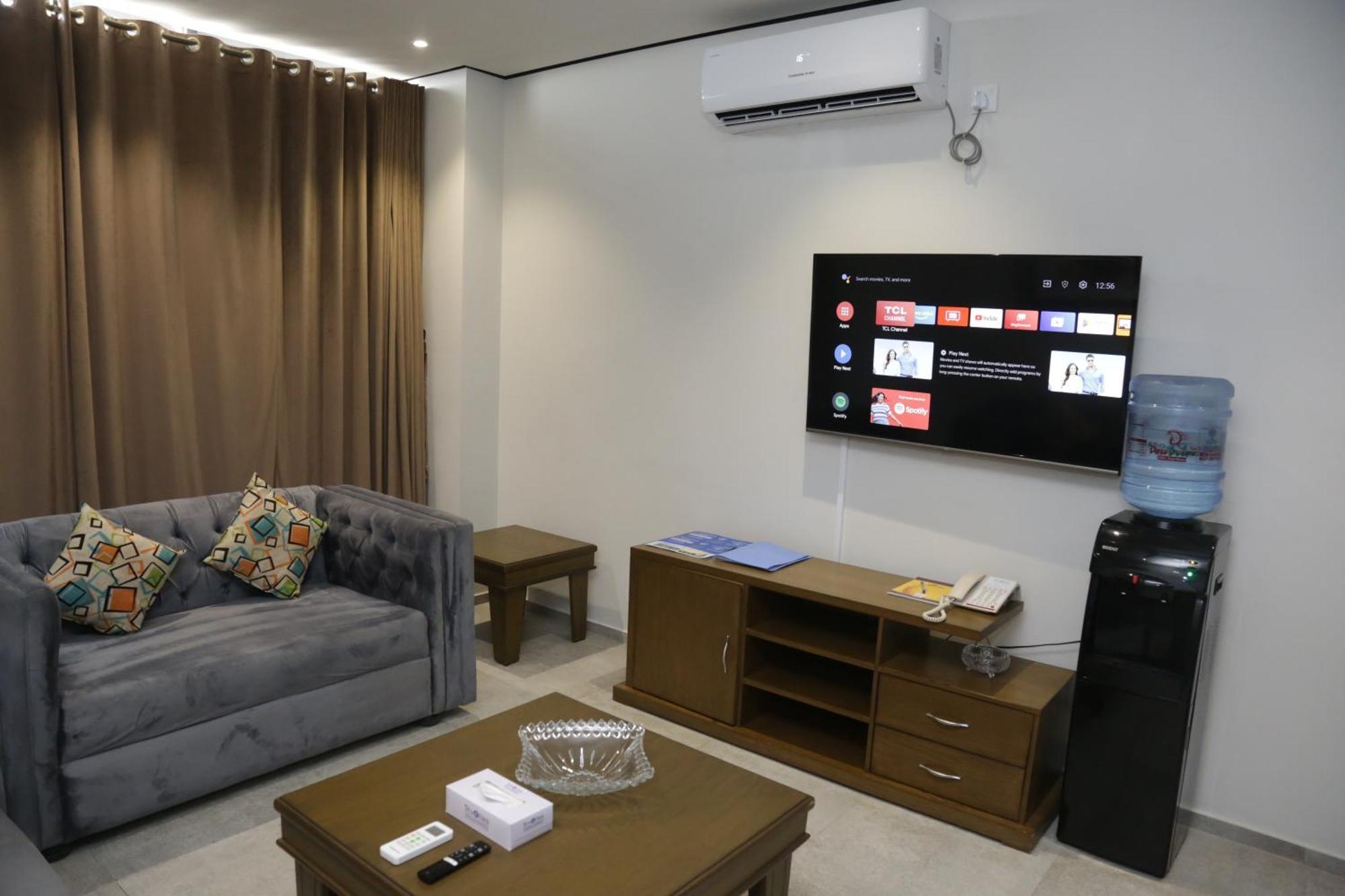 Trivelles Executive Suites Ισλαμαμπάντ Εξωτερικό φωτογραφία